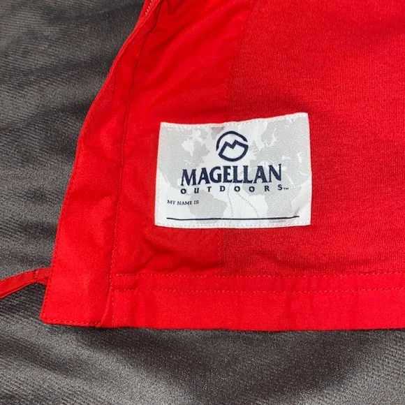🎱Adorable Magellan Red Outdoor jacket! - Picture 3 of 10